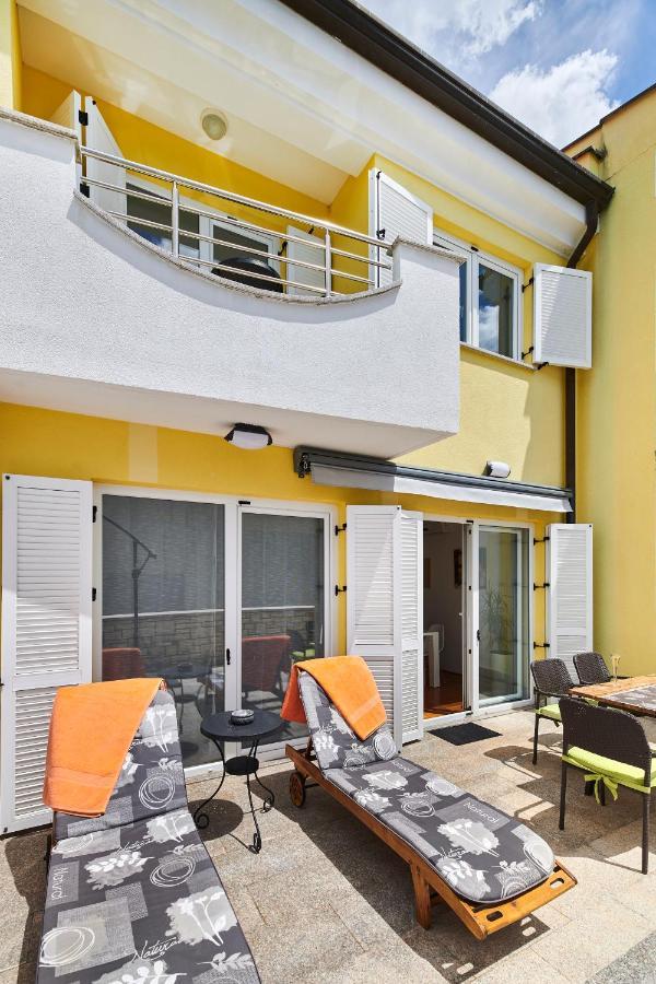 Villa Perla Umag Buitenkant foto